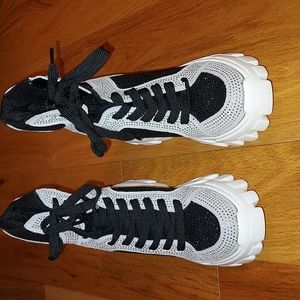 Soursop Platform Sneakers